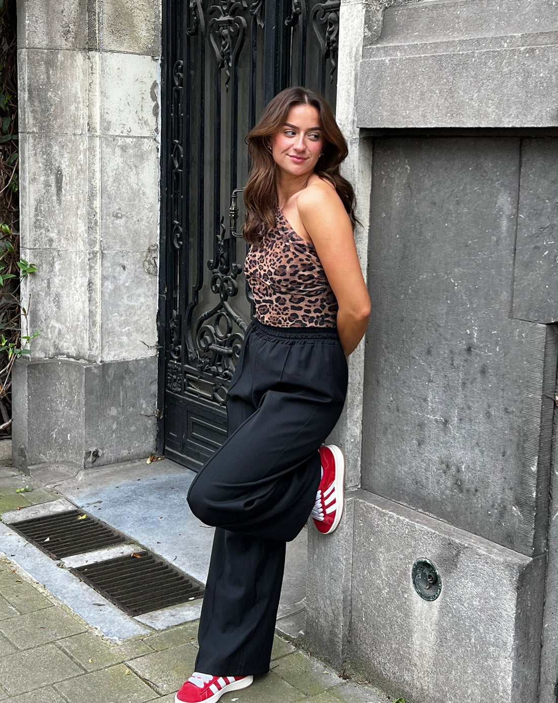 PINTUCK STRAIGHT LEG PANTALON TALL ZWART