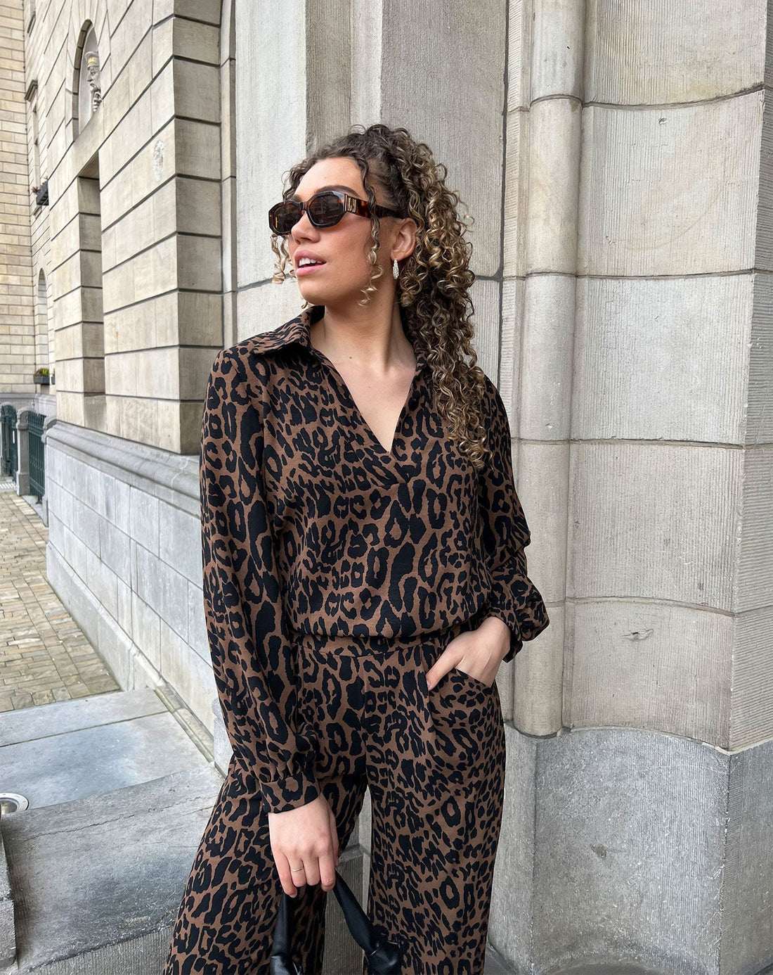 JULIE LEO TOP ZWART