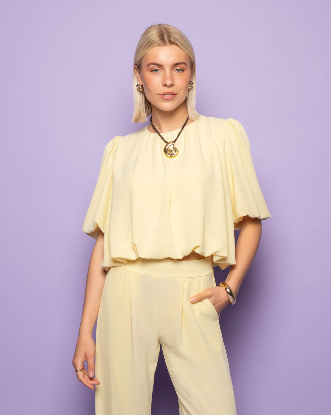 JULIE BUBBLE HEM TOP BOTERGEEL