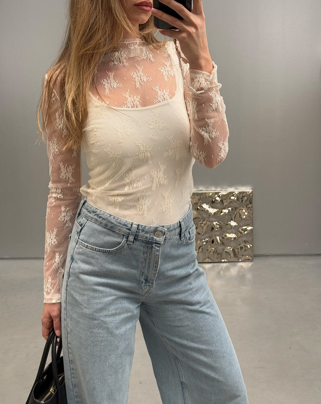 ELINA LACE TOP WIT