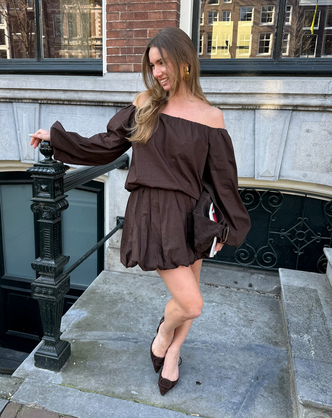 BUBBLE HEM SKIRT BRUIN