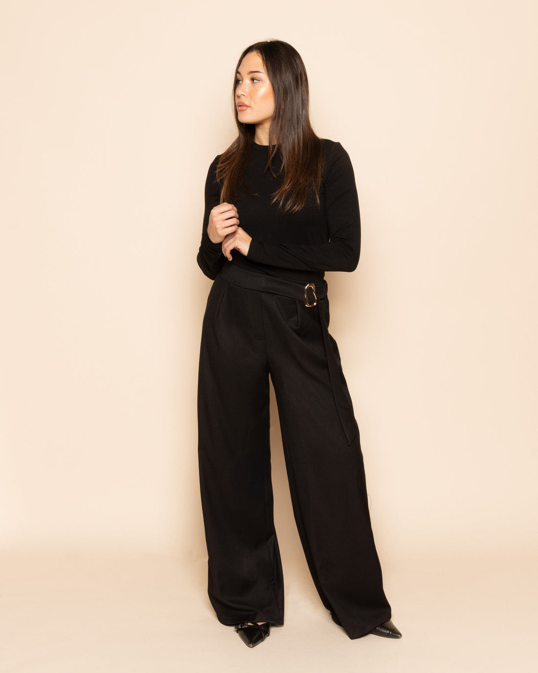 PHOEBE BUCKLE STRAIGHT LEG PANTALON ZWART