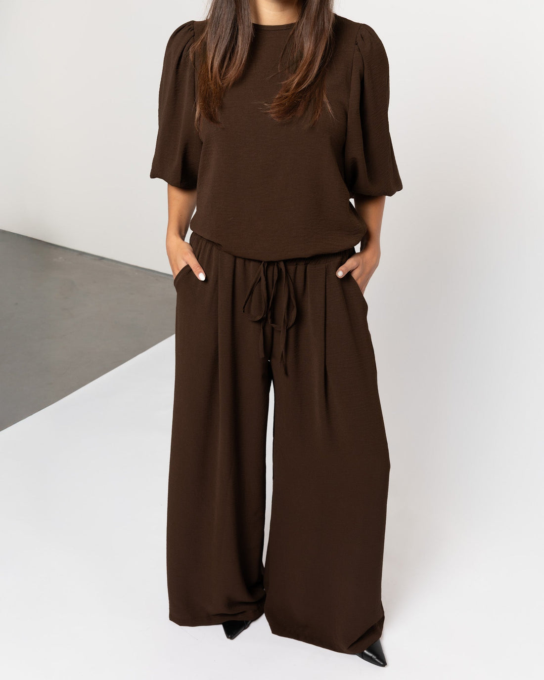 JULIE PUFF SLEEVE TOP BRUIN
