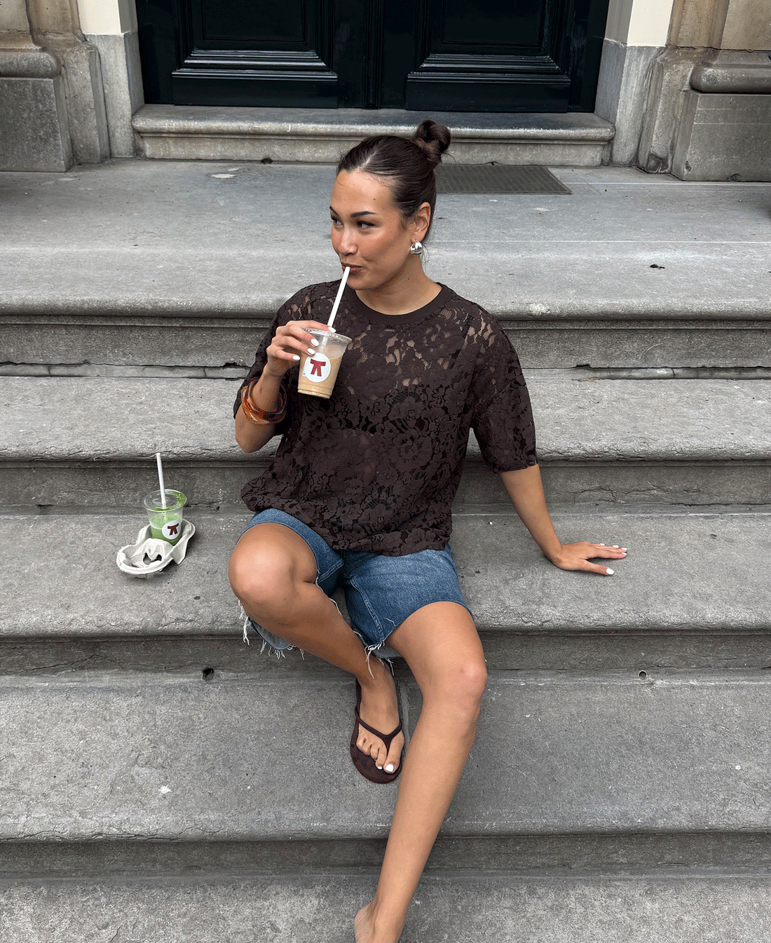 LACE TEE DONKERBRUIN