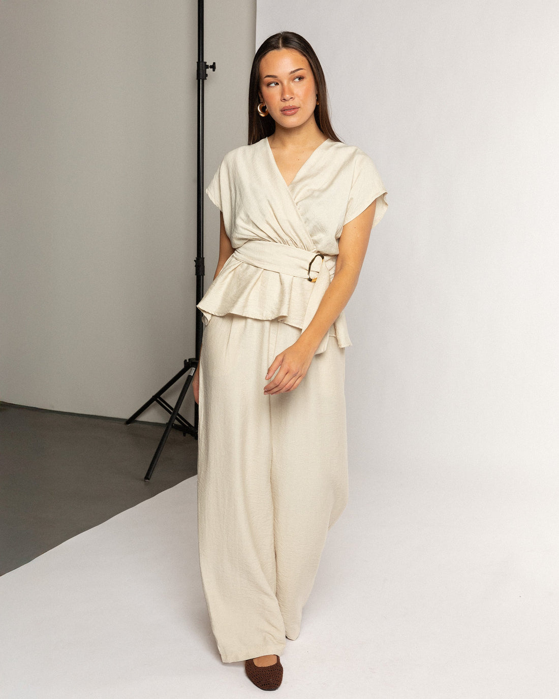 ZAYA VISCOSE STRAIGHT LEG PANTS BEIGE