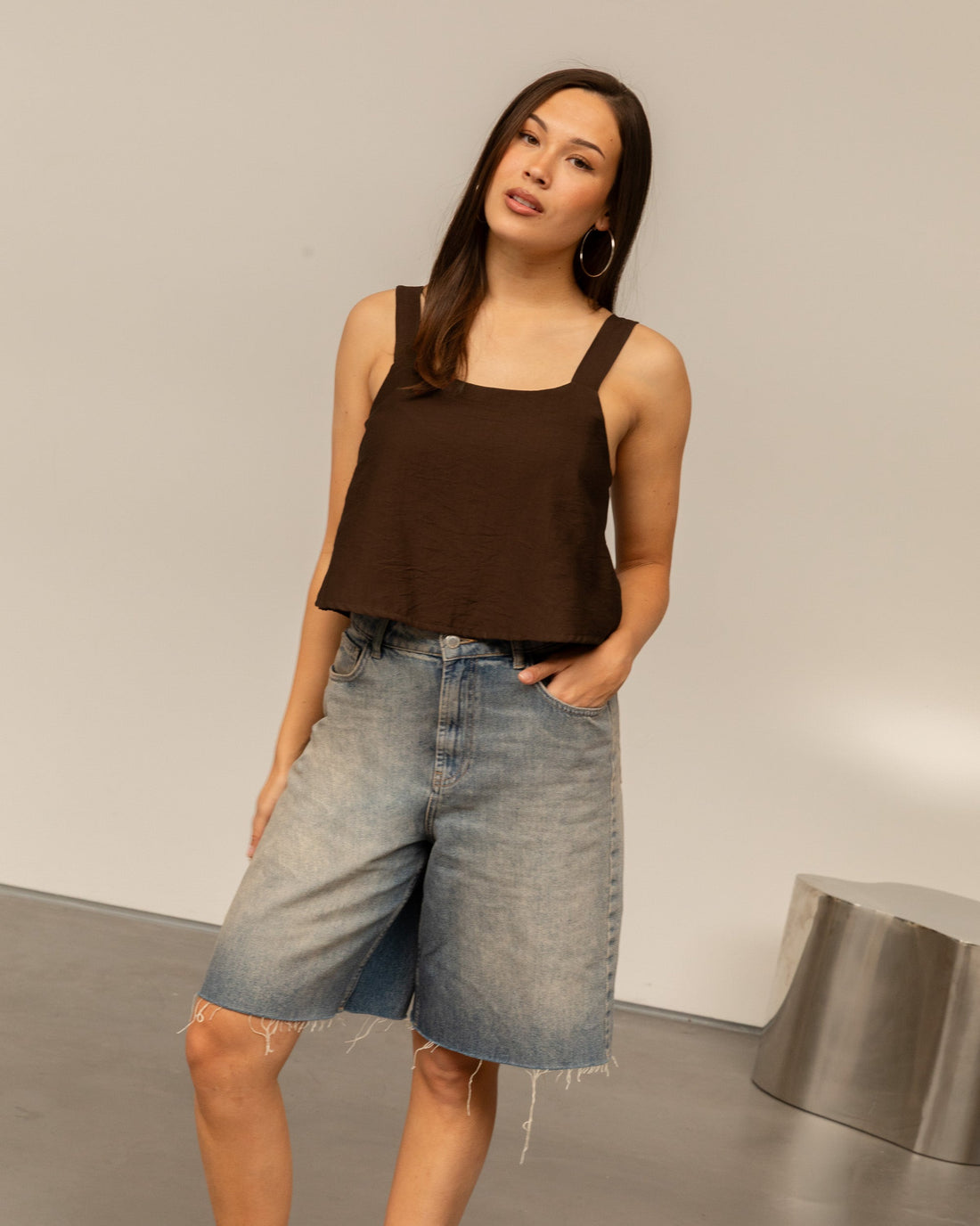 ZAYA VISCOSE TOP DONKERBRUIN