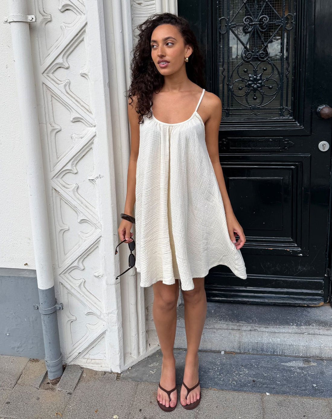 MIRA MOUSSELINE SHORT DRESS ZAND