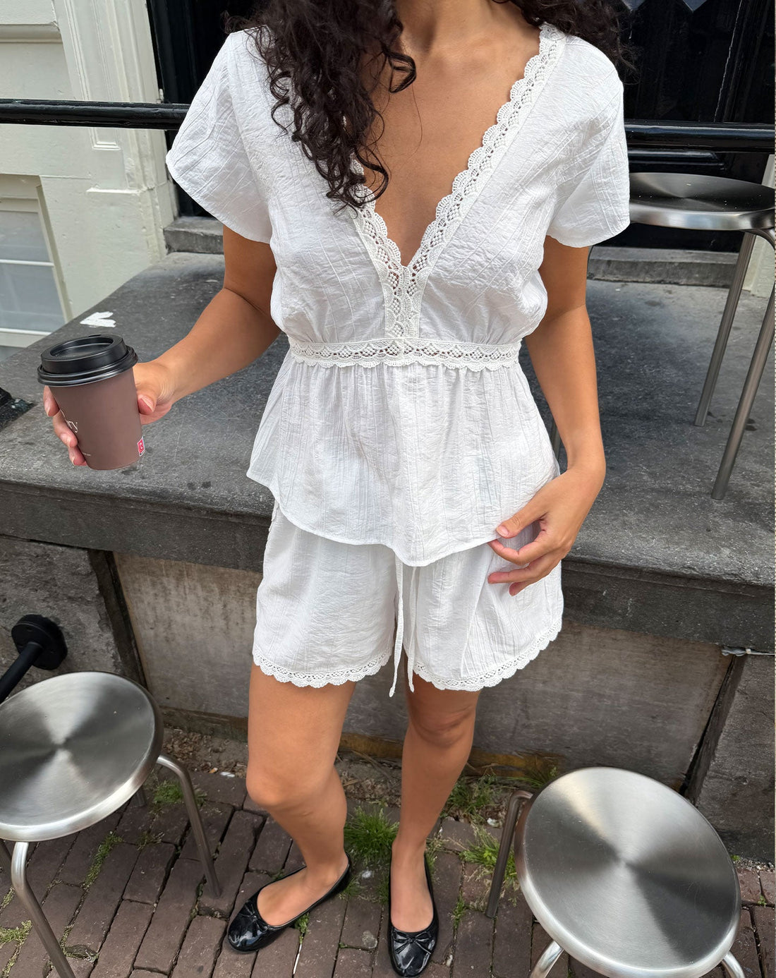 GEORGIA LACE SHORTS WIT