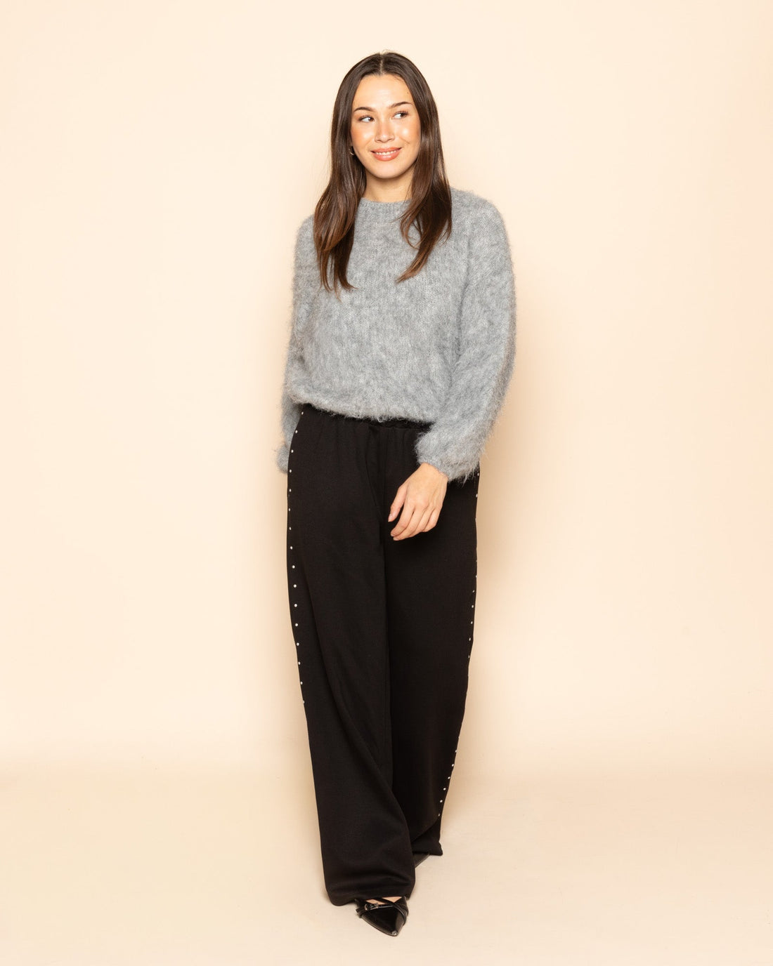 MAUDY STUDDED COMFY PANTS PETITE ZWART