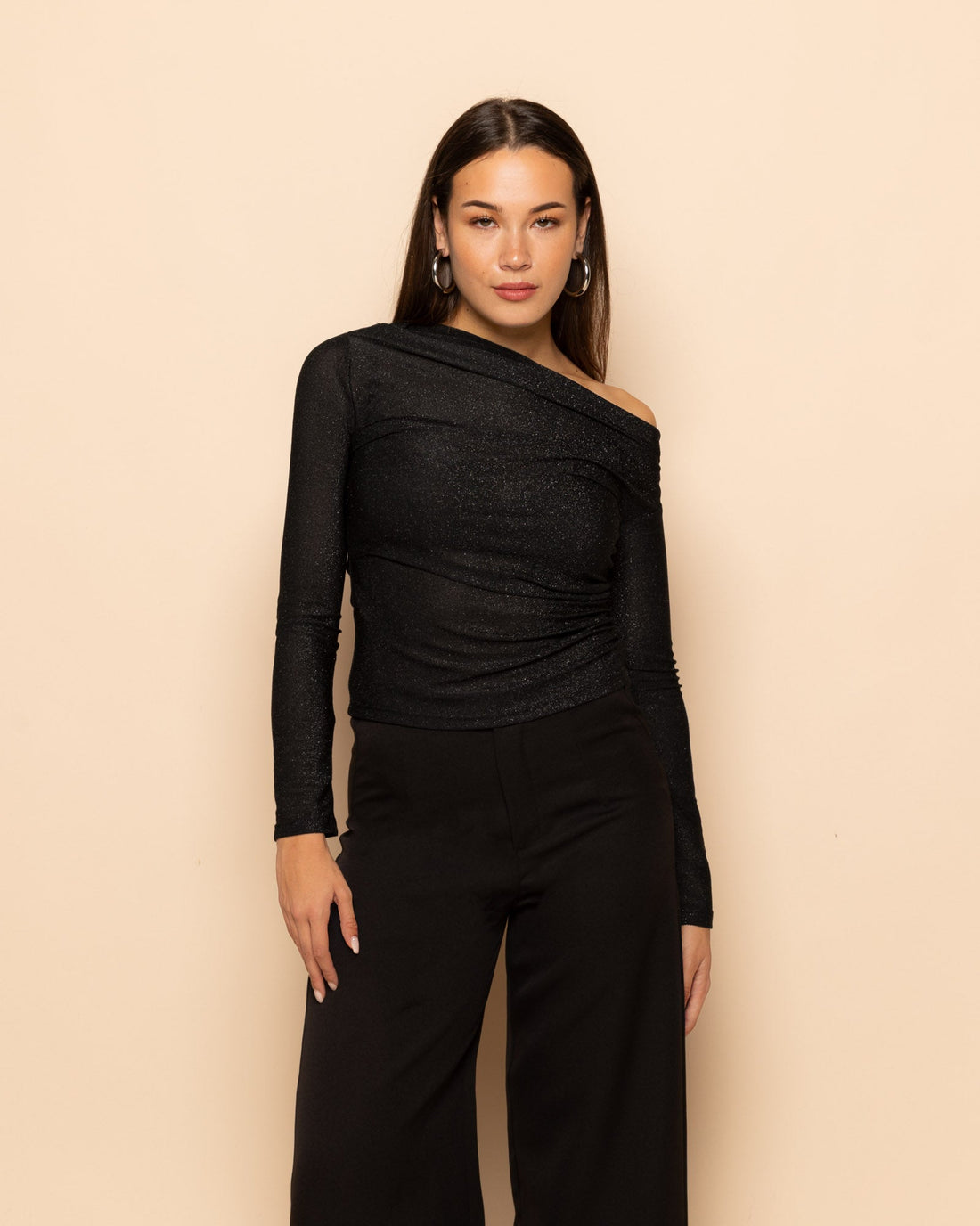 GLITTER ONE SHOULDER TOP ZWART
