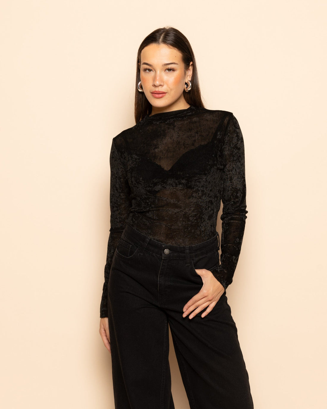 VELVET COL TOP ZWART
