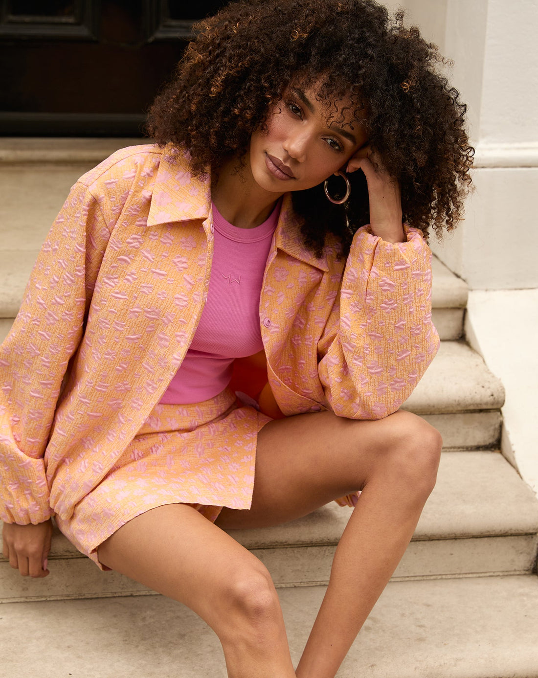 BRYCE FLOWER JACQUARD SKORT ORANJE ROZE