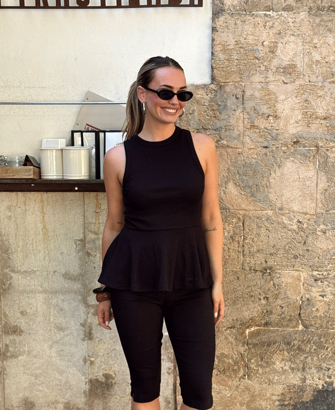 PEPLUM SINGLET ZWART