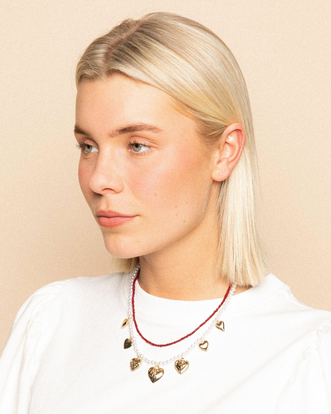 BEAU LAYERED CHARM NECKLACE BURGUNDY